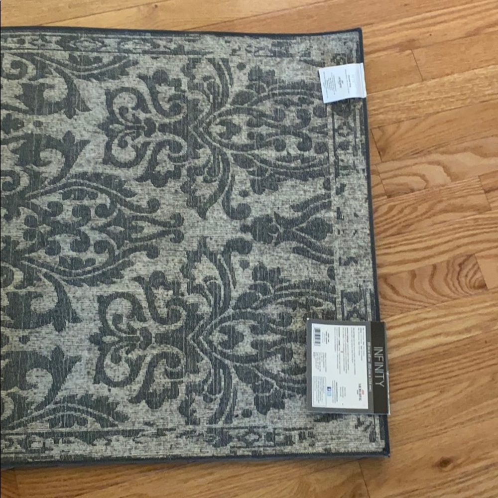 Mohawk home Accent Rug 25x45 Navy pattern Texture - Picture 5 of 8